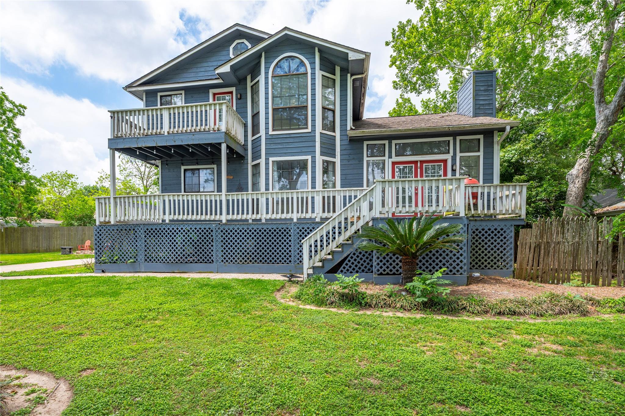 3726 Bayshore Drive