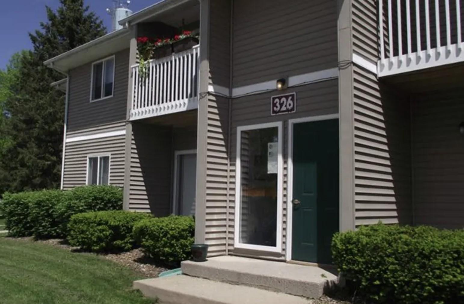 Photo 1 of 9 — 378 S Poplar St , Mi, Other, MI 48853