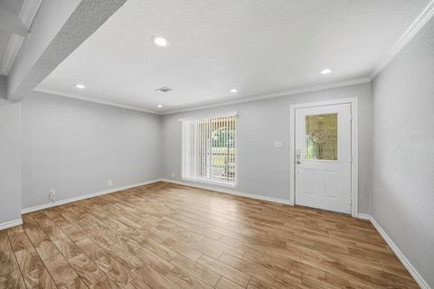 Tiny photo for 302 Country Road 893, Angleton, TX 77515 (MLS # 42683438)