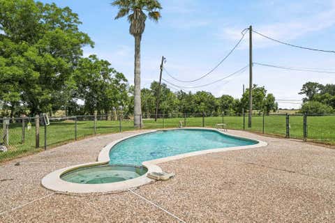 Tiny photo for 302 Country Road 893, Angleton, TX 77515 (MLS # 42683438)
