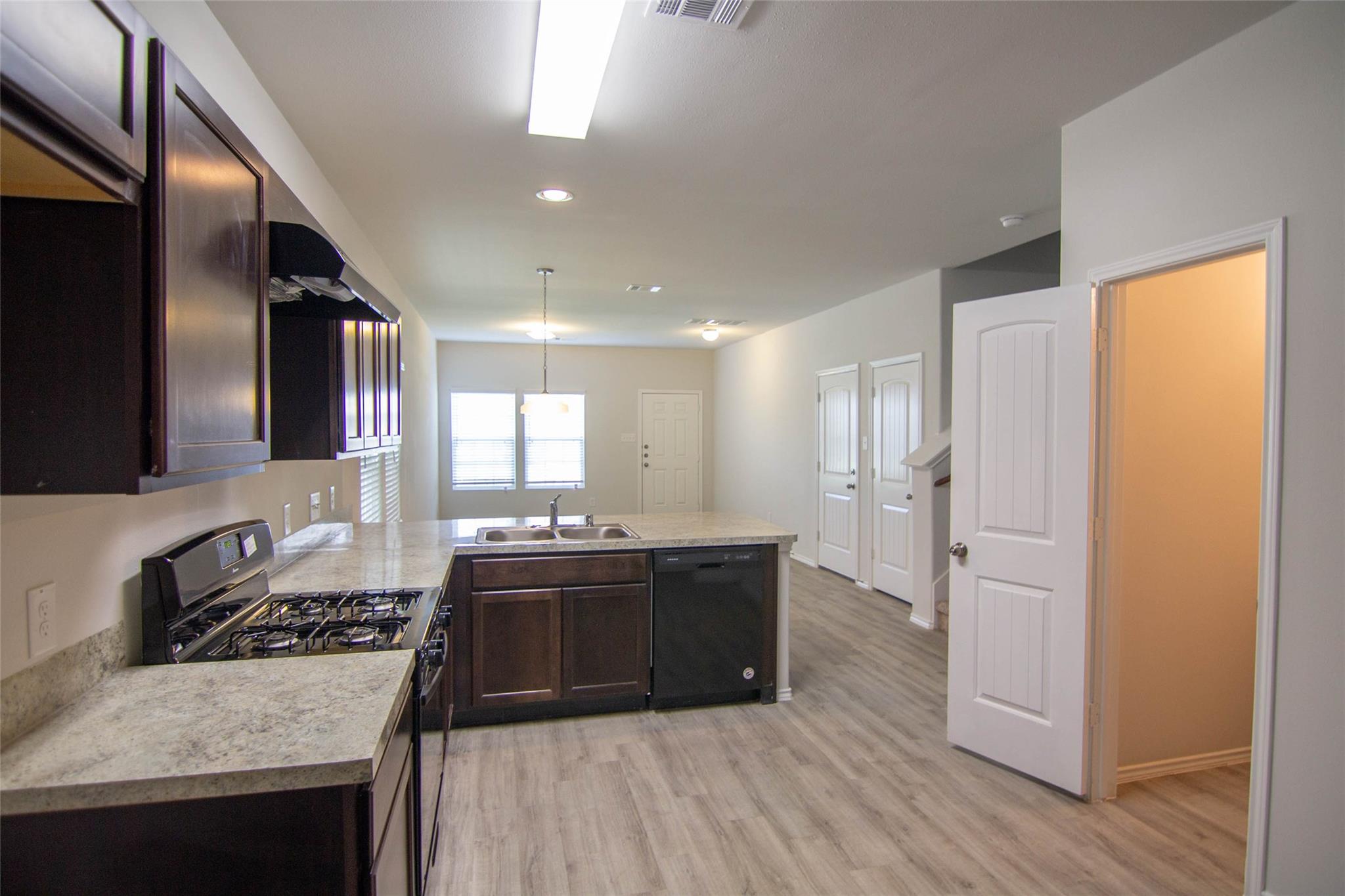 18646 Queesborough Creek