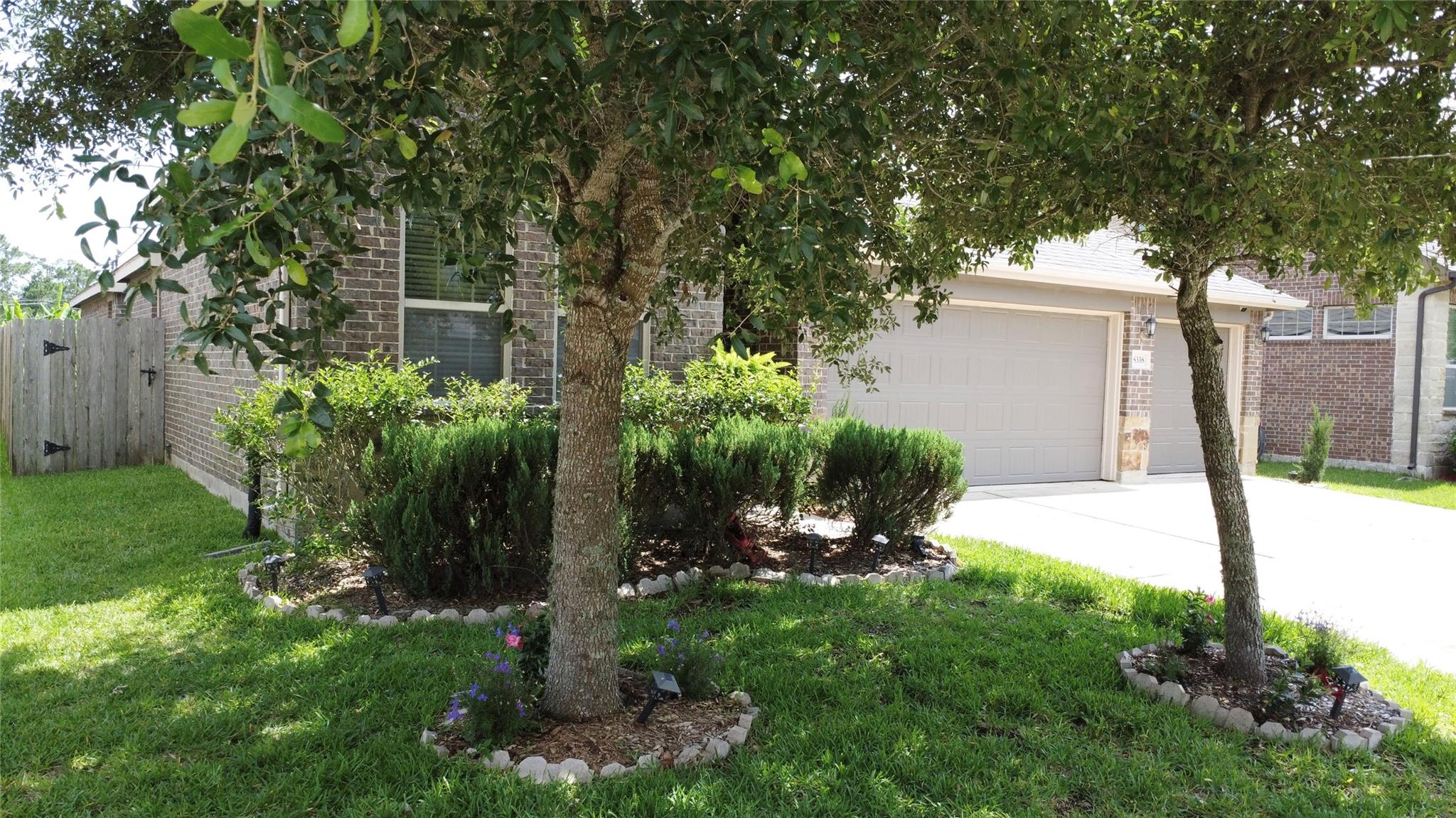 8338 Hunters Lodge Lane
