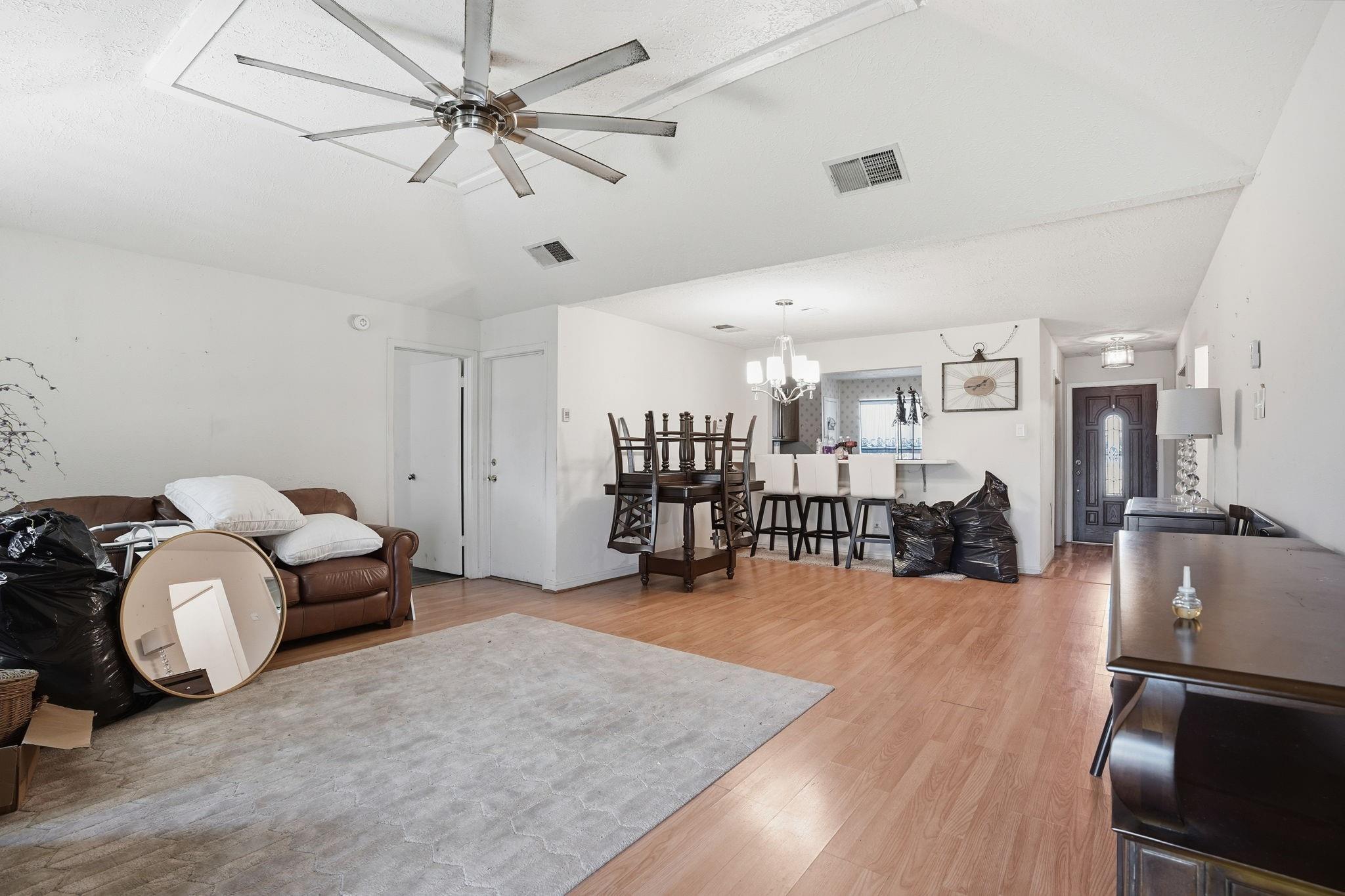 17311 Edgehaven Drive