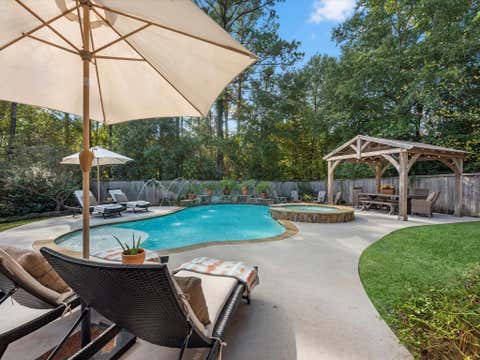 Homes For Sale - 106 Diamond Back Lane<br/> Montgomery, TX 77316
