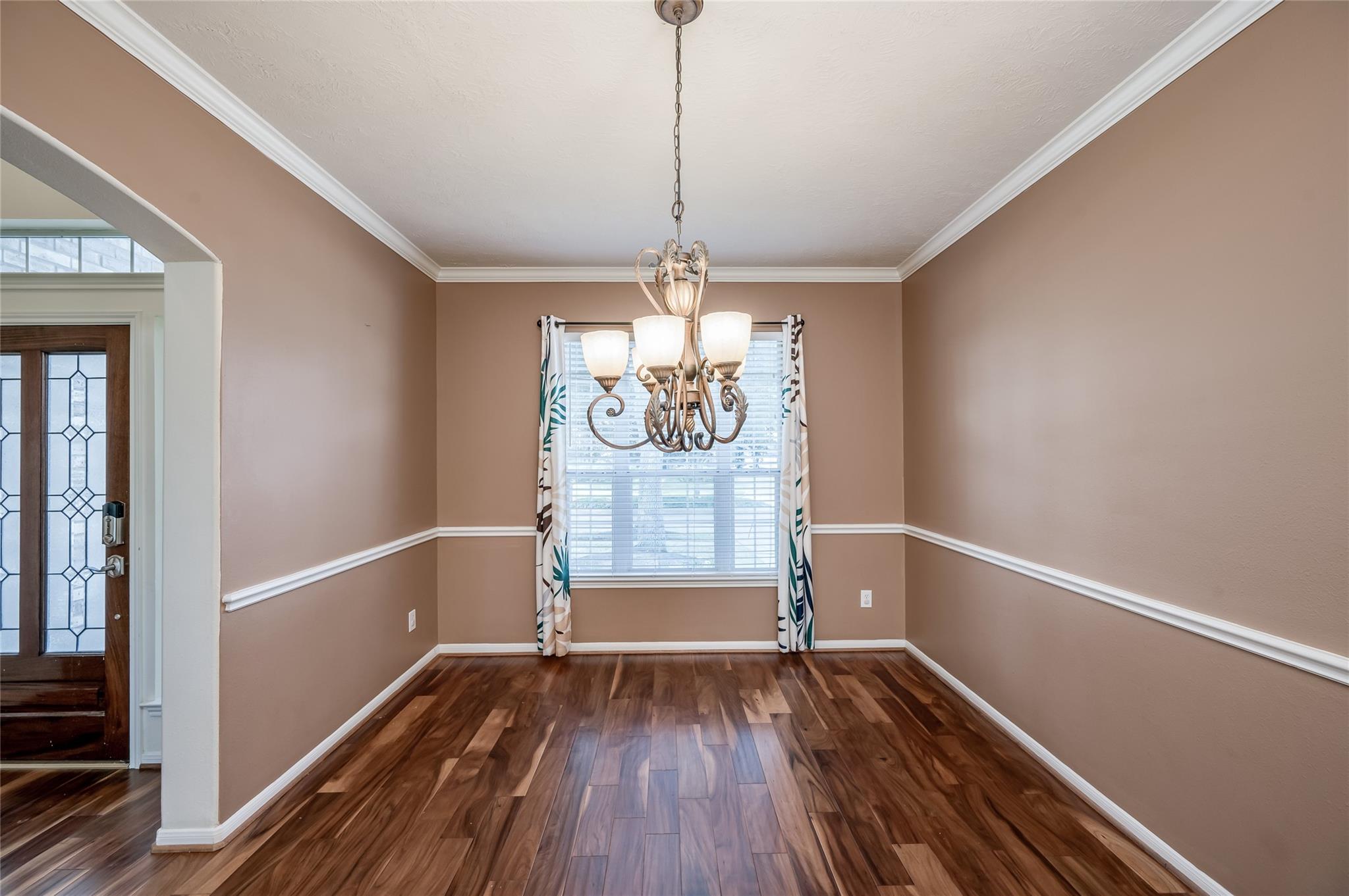 3402 Caloway Court