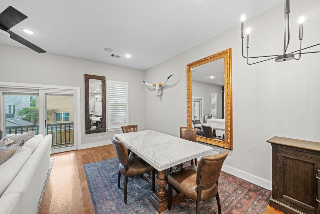 Photo of 816 E 38th St ST #C, Houston, TX 77091 (MLS # 10867434)