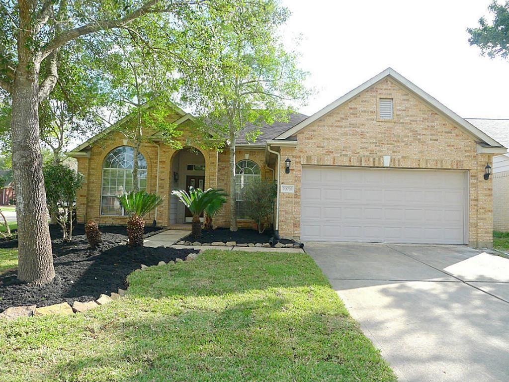 Photo of 20703 Whitevine Way, Katy, TX 77450 (MLS # 44078969)