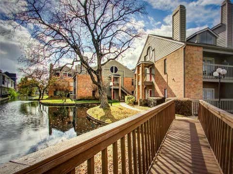 Photo of 2023 Gentryside Drive #209, Houston, TX 77077 (MLS # 15481009)