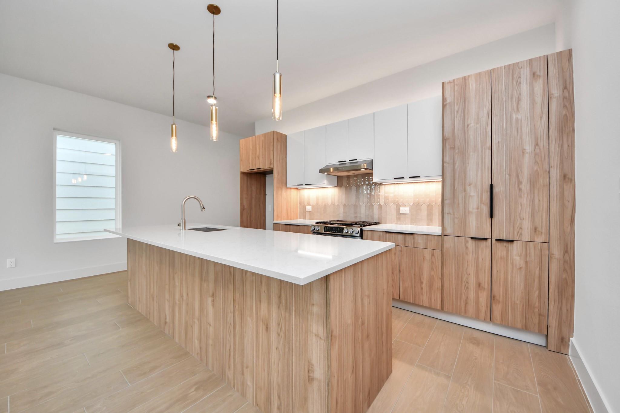 13105 Moncloa Drive