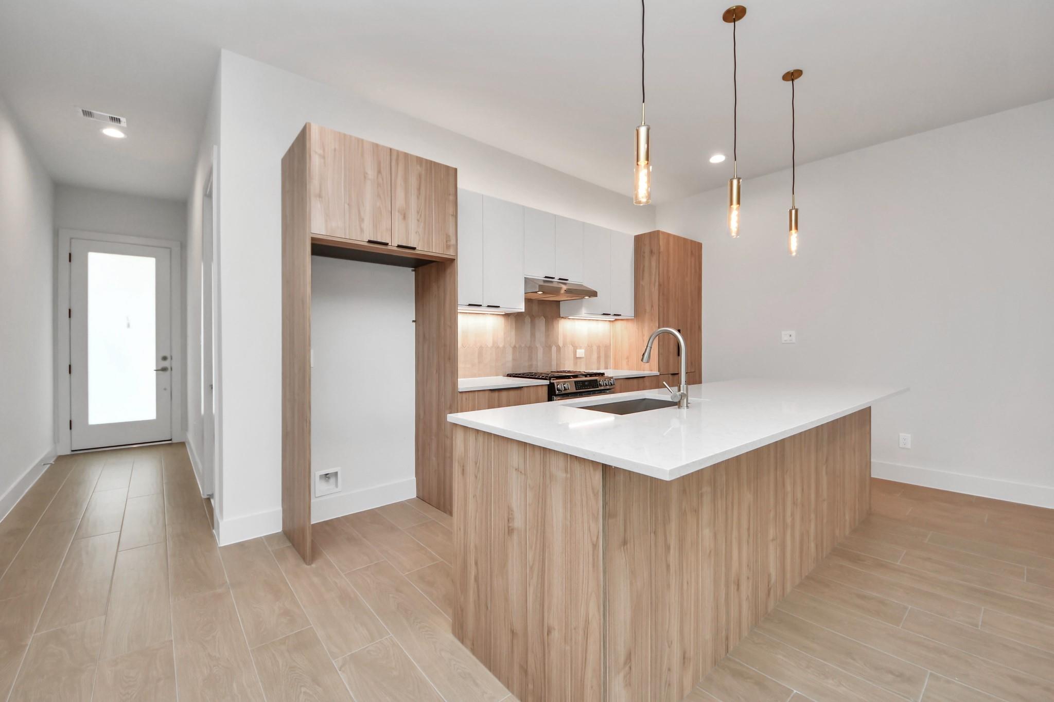 13105 Moncloa Drive