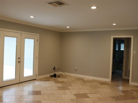 Tiny photo for 11419 Landsdowne Drive, Houston, TX 77035 (MLS # 71960282)