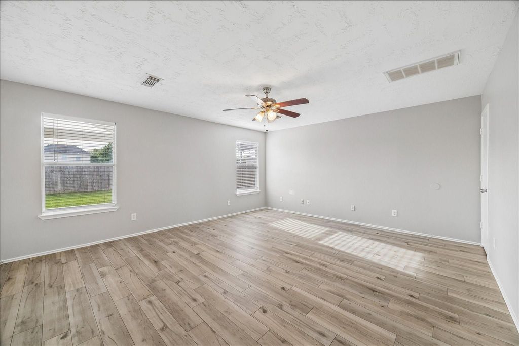 Photo of 21211 Grand Linden Court, Humble, TX 77338 (MLS # 85995318)