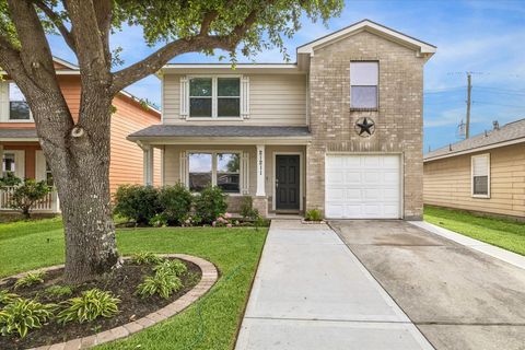 Photo of 21211 Grand Linden Court, Humble, TX 77338 (MLS # 85995318)
