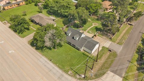 Photo of 1500 Massey Tompkins Road, Baytown, TX 77521 (MLS # 52943389)