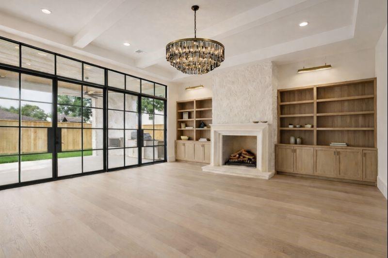 1519 Candlelight Lane