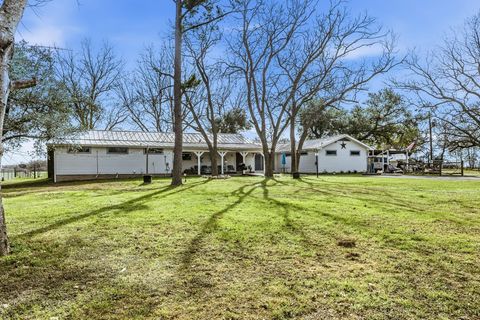 Photo of 9523 W Fm 1644, Calvert, TX 77837 (MLS # 75419294)