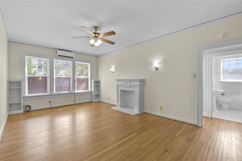 Photo of 436 Westmoreland Street #2, Houston, TX 77006 (MLS # 50580521)