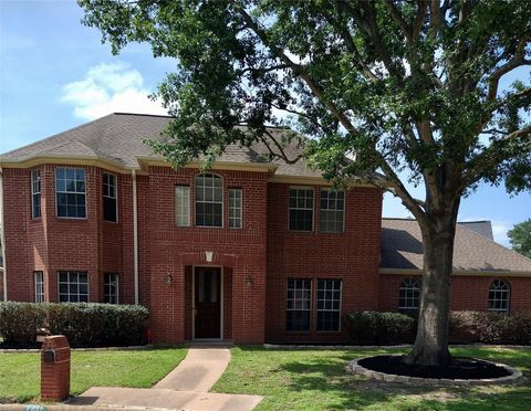 Photo of 7211 N Hearthstone Green Drive, Houston, TX 77095 (MLS # 13595848)