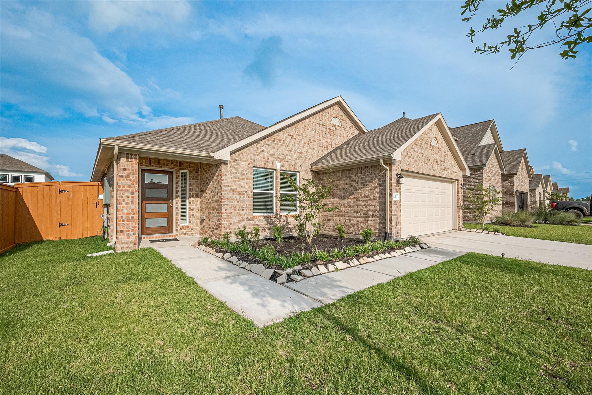 2212 Manila Lane
