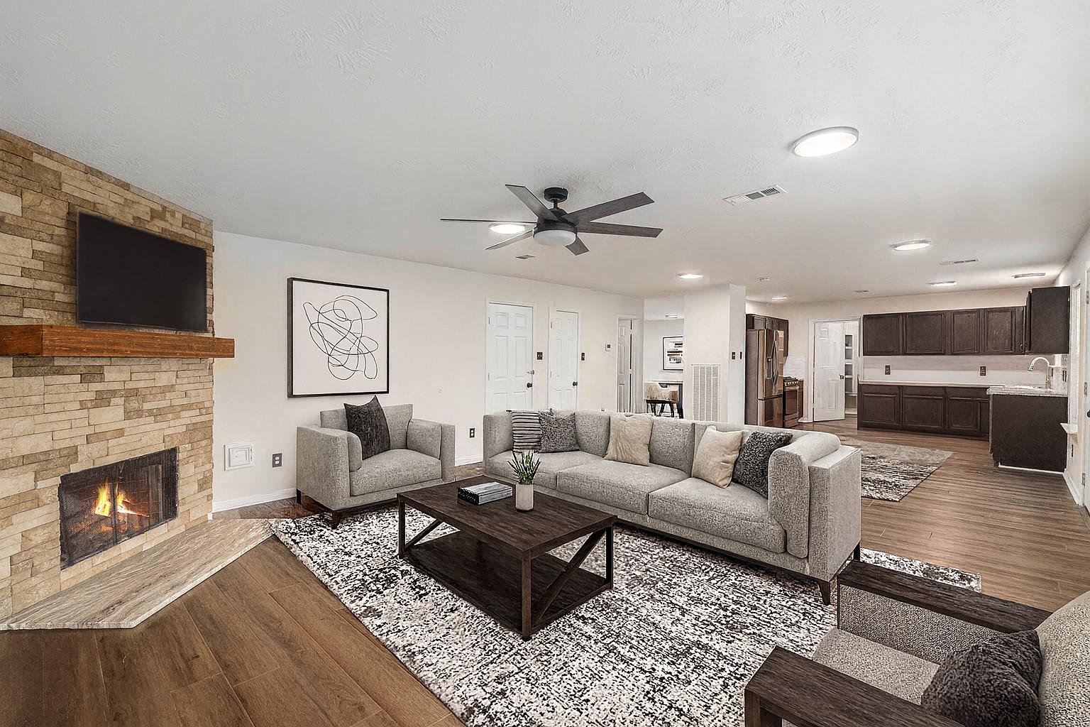 6902 Woodland Oaks