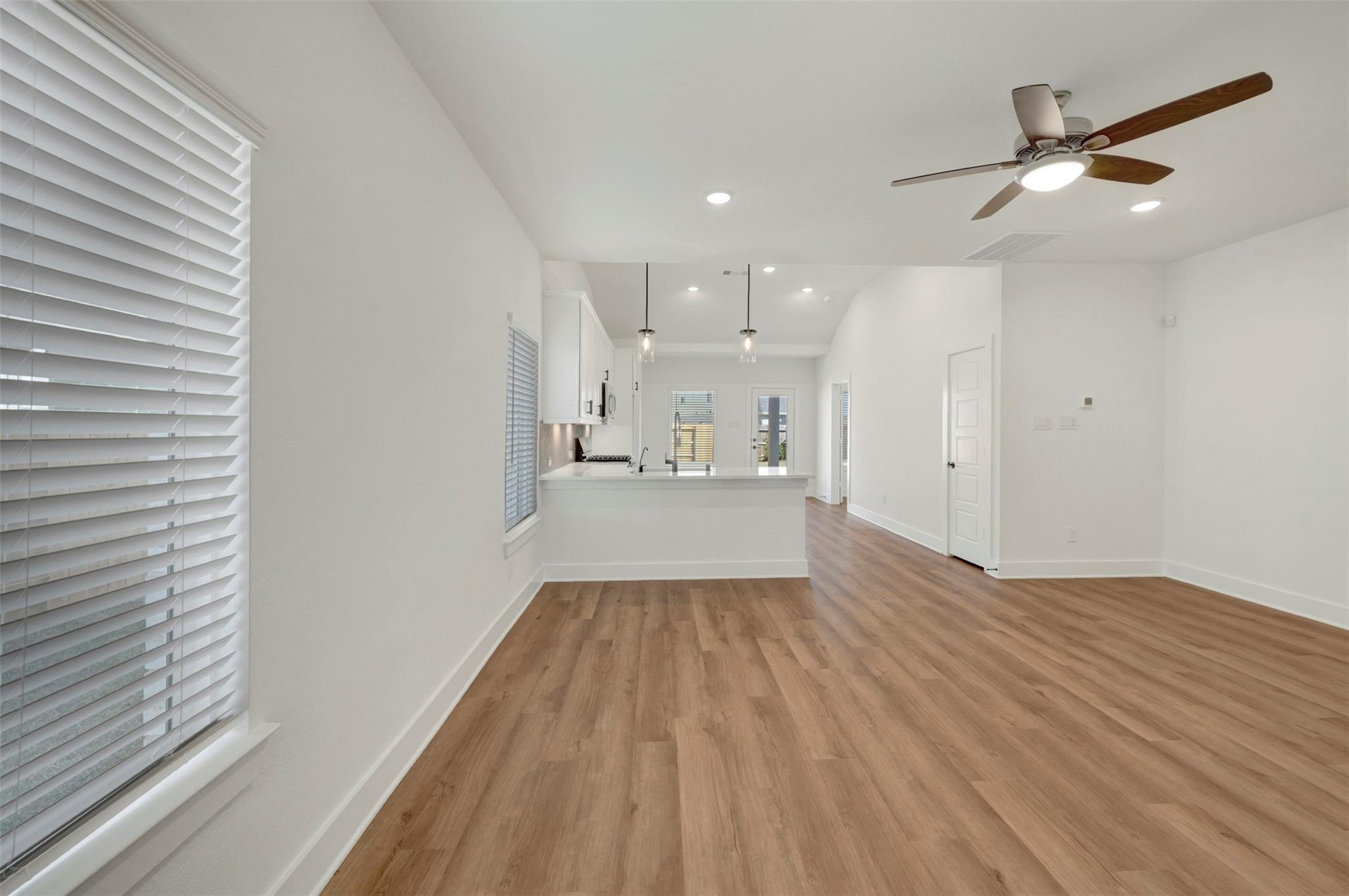 8210 Blue Shell Lane