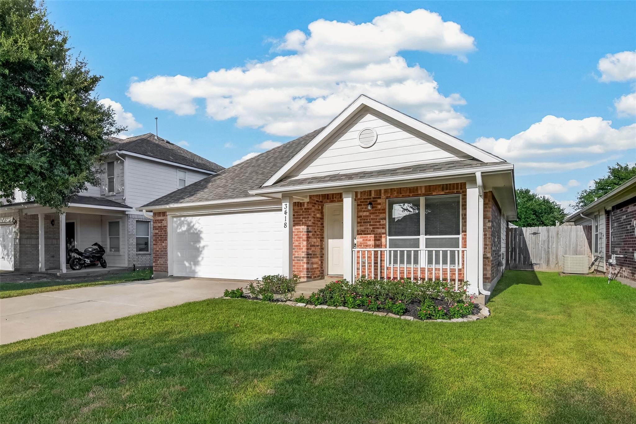 3418 W Rainmill Drive