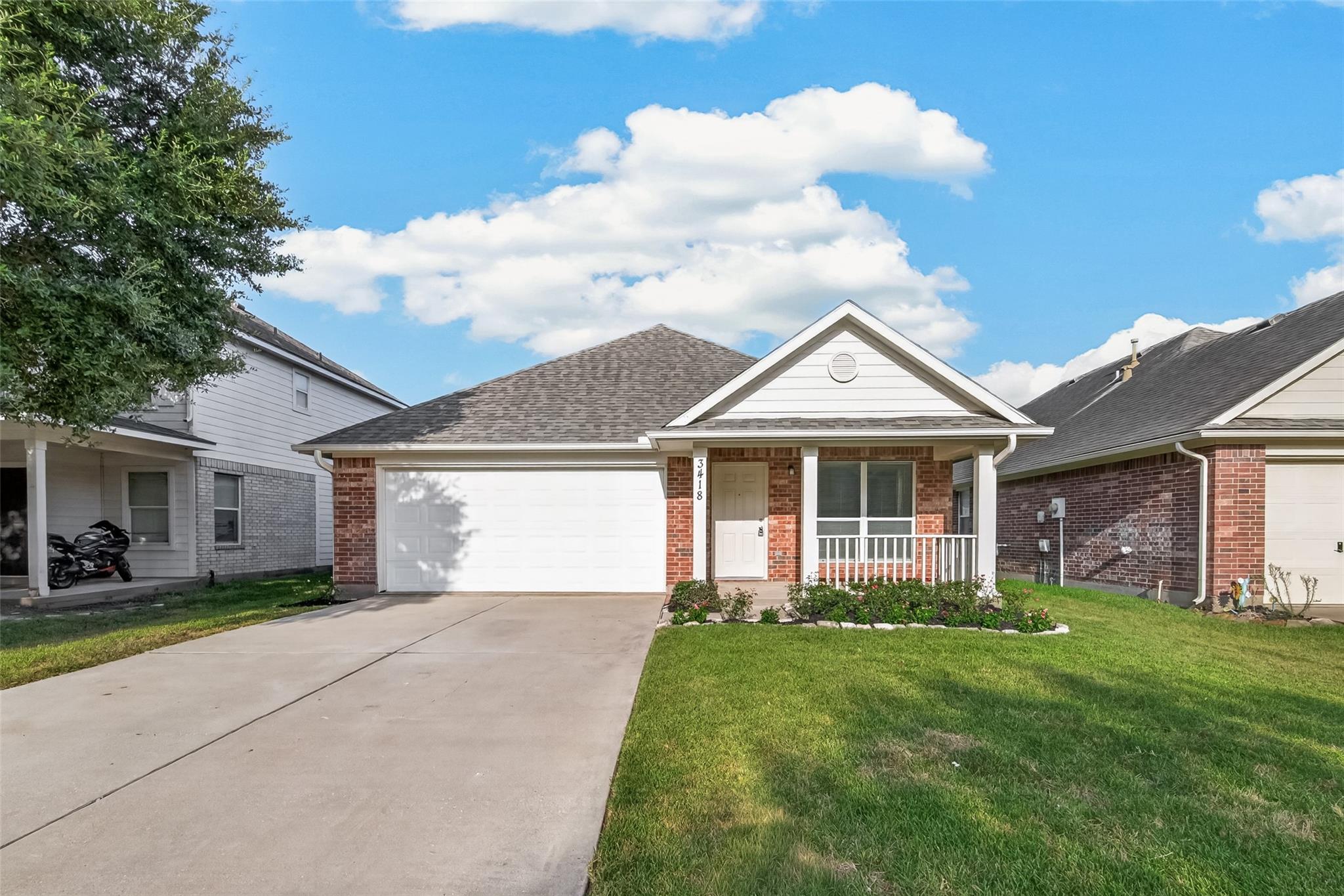 3418 W Rainmill Drive