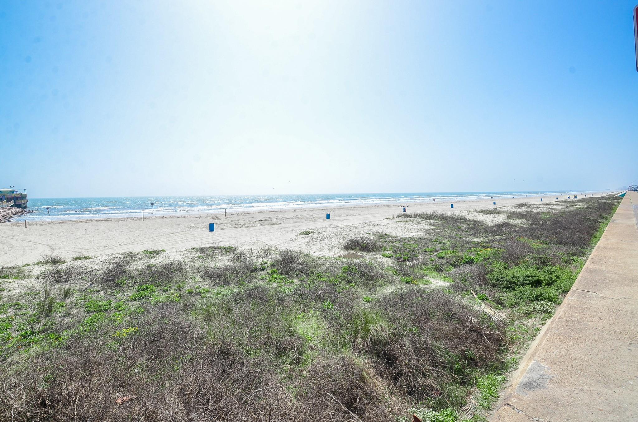 6102 Seawall Boulevard 102B