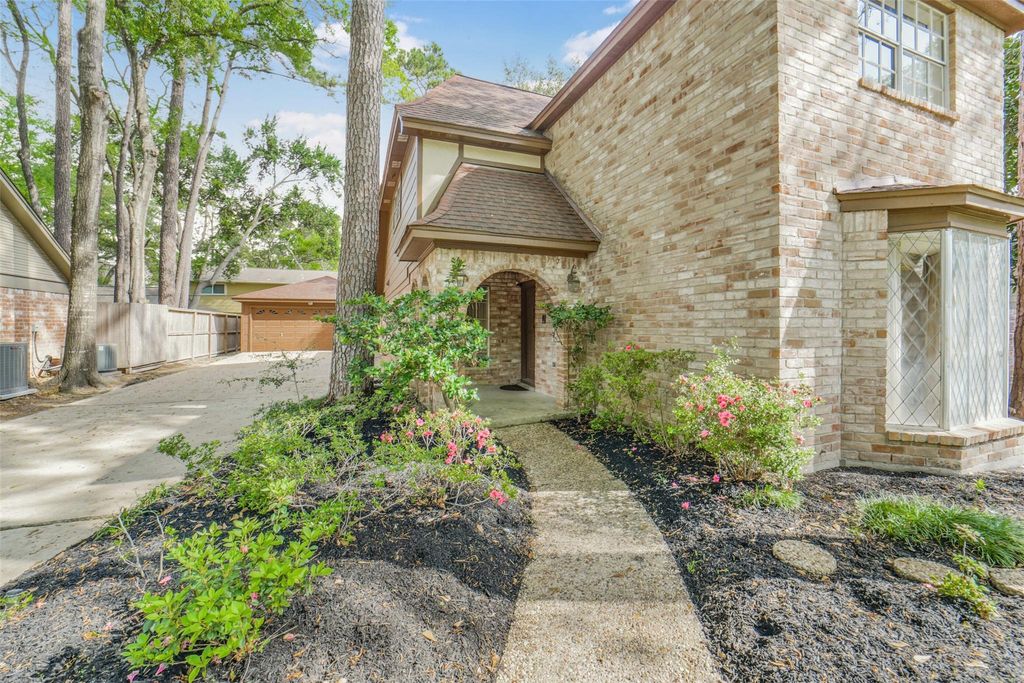 Photo of 11922 Moorcreek Drive, Houston, TX 77070 (MLS # 54080079)