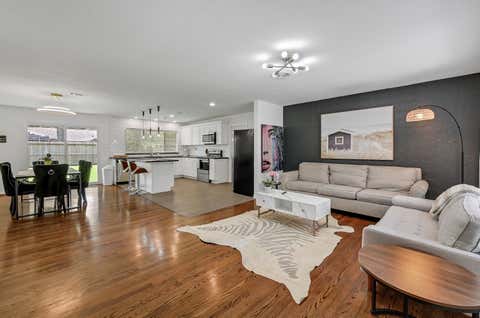 Photo of 5415 Carew Street, Houston, TX 77096 (MLS # 92435446)