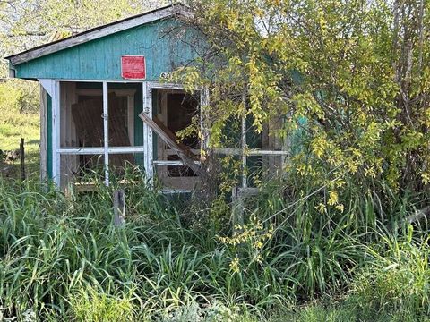 Photo of 807 Jay, Cotulla, TX 78014 (MLS # 31171469) Photo of 807 Jay, Cotulla, TX 78014 (MLS # 31171469)