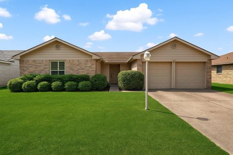 Photo of 19907 Lions Gate Drive, Humble, TX 77338 (MLS # 94966878)