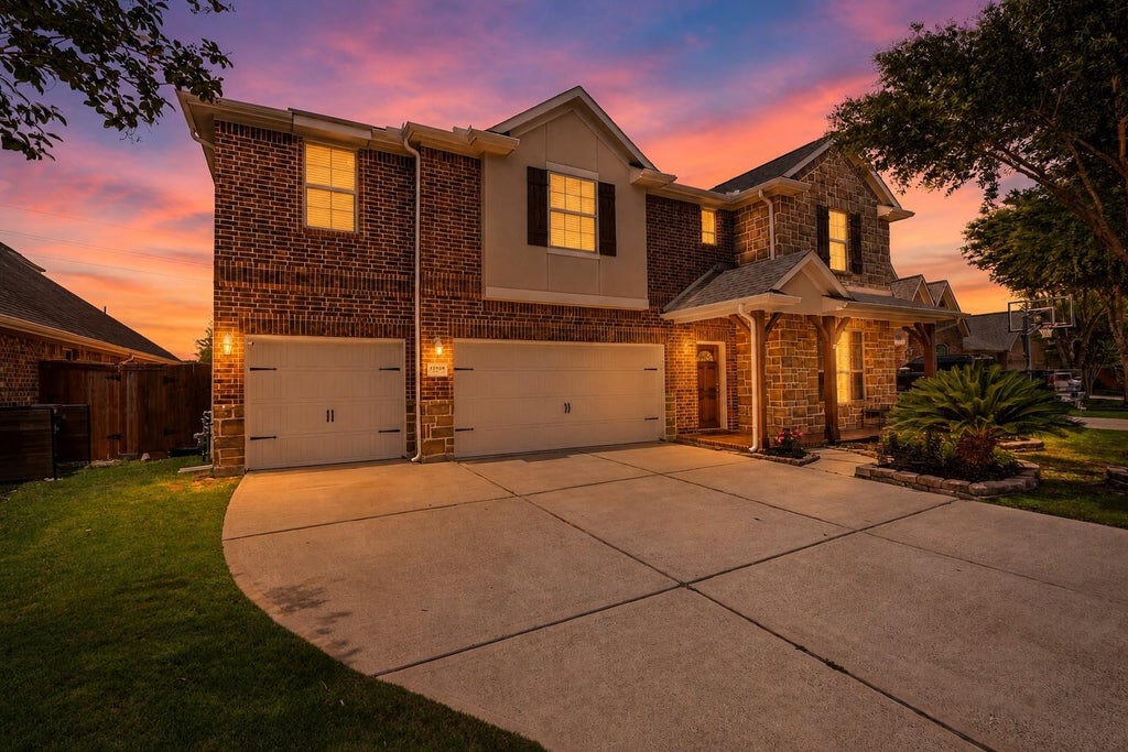 Photo of 17919 Creek Bluff Lane, Cypress, TX 77433 (MLS # 25392916)