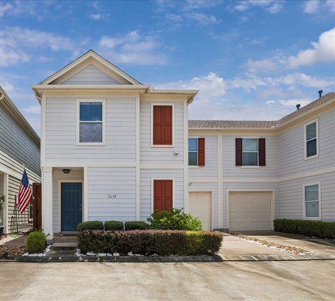 Photo of 2635 Woodridge Cove Drive, Houston, TX 77087 (MLS # 35722063)