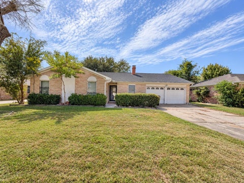 Photo of 8831 Triola Lane, Houston, TX 77036 (MLS # 72170449)