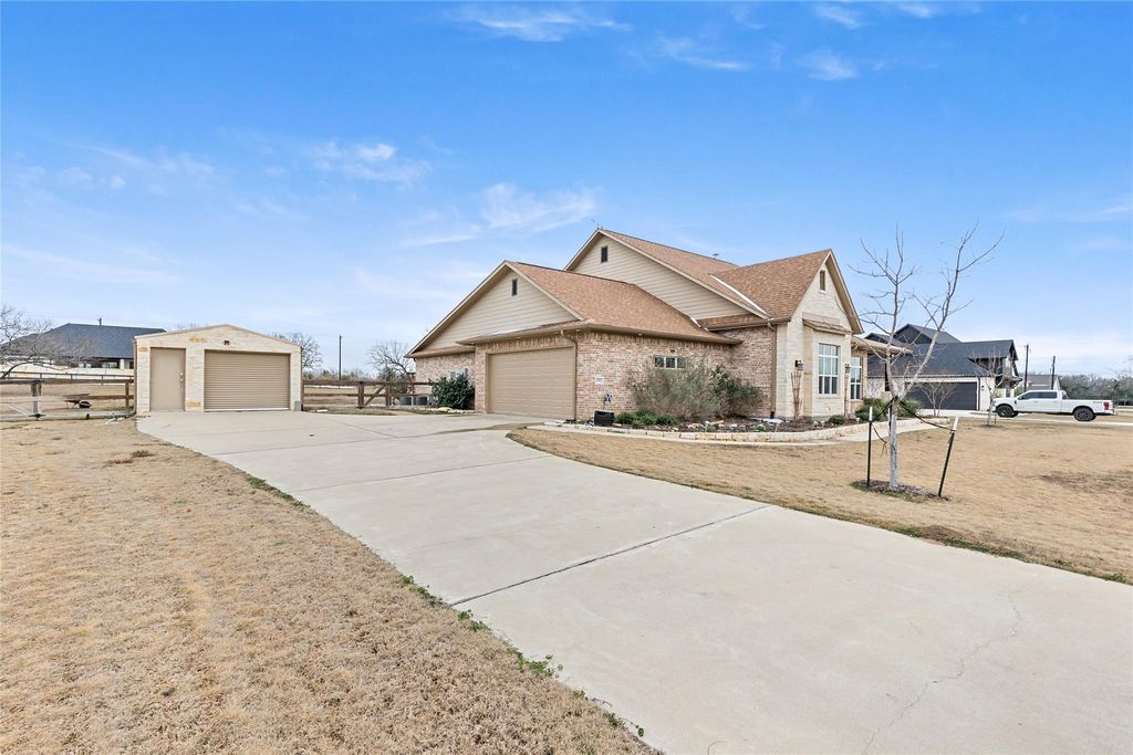 Photo of 5067 Lantern Lane, Bryan, TX 77808 (MLS # 21781718)