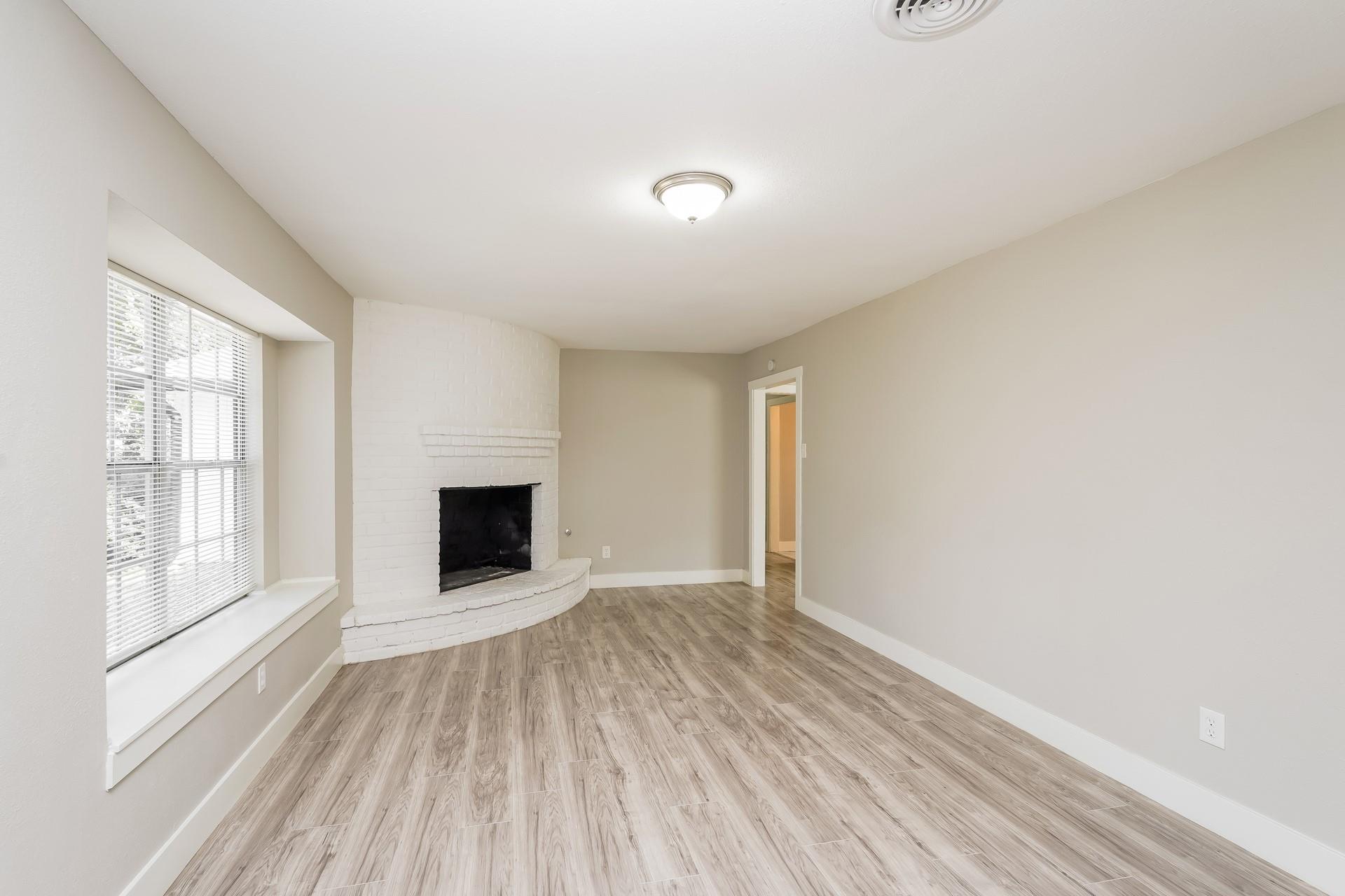 1910 Indian Shores Road