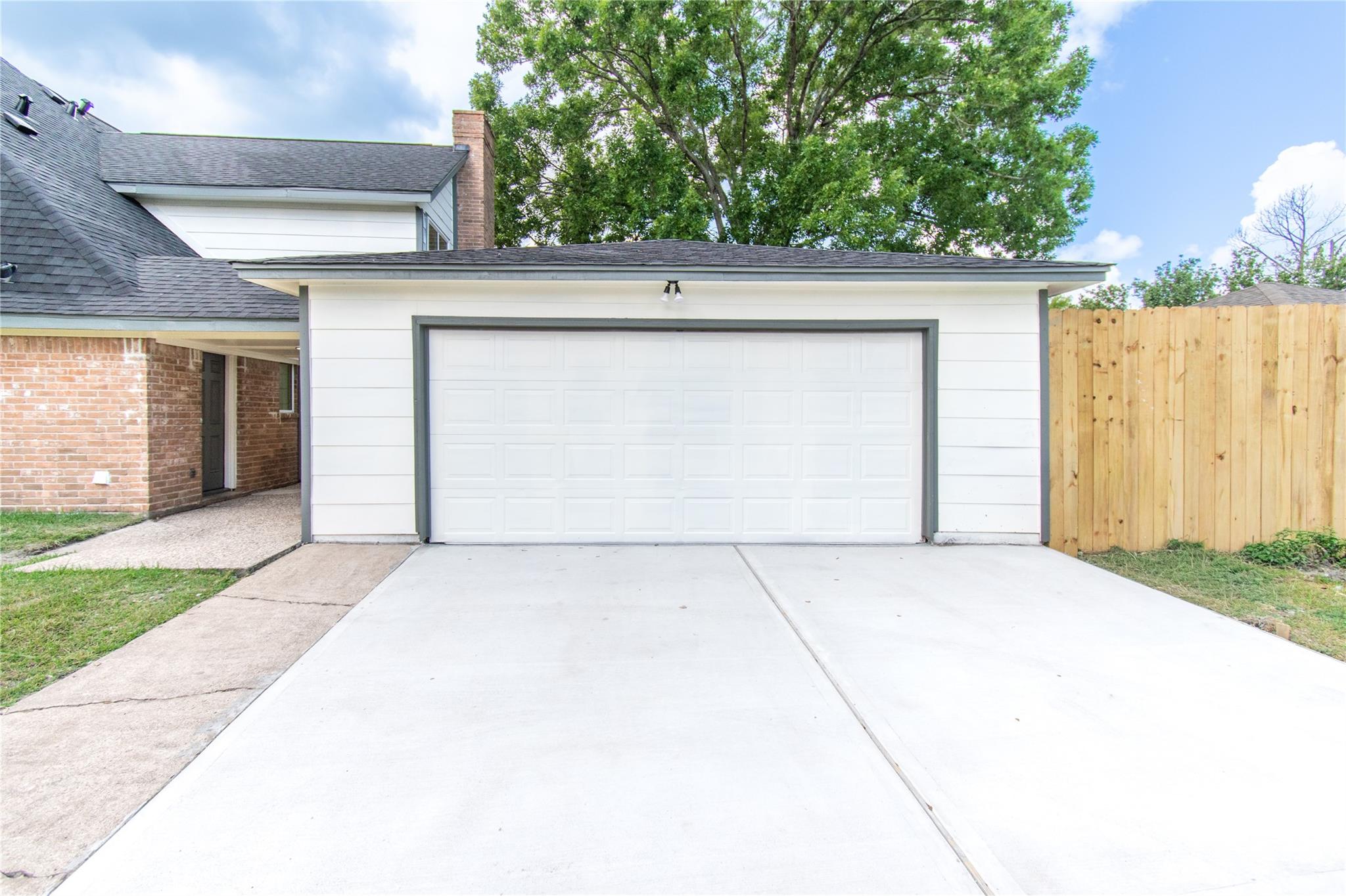 15202 La Paloma Drive