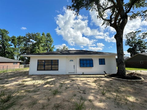 Photo of 23718 E Webb Road, Porter, TX 77365 (MLS # 96893144)