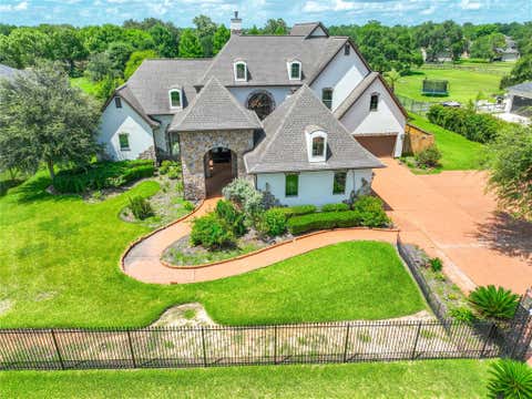 Homes For Sale - 32702 Westminster Drive<br/> Fulshear, TX 77441