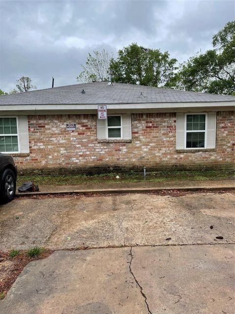 Photo of 9324 Nyssa Street, Houston, TX 77078 (MLS # 97092032)
