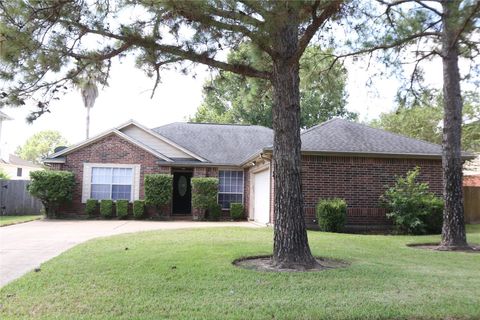 Photo of 10811 Burkes Garden Drive, Houston, TX 77065 (MLS # 15196906) Photo of 10811 Burkes Garden Drive, Houston, TX 77065 (MLS # 15196906)