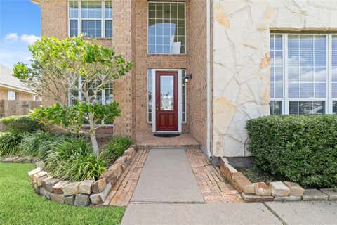 Tiny photo for 8 Terra Bella DR, Manvel, TX 77578 (MLS # 28845757)