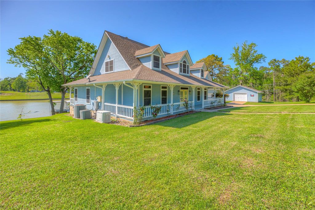 Photo of 331 Memphis Bell Ln, Trinity, TX 75862 (MLS # 12991741)