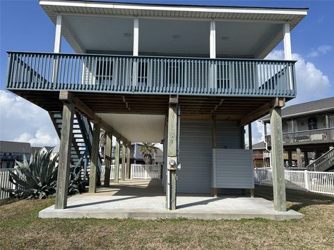 Homes For Sale - 22813 Buena Street<br/> Galveston, TX 77554