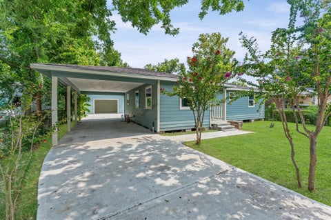 Photo of 1805 Chamberlain Street, Houston, TX 77093 (MLS # 56759476)