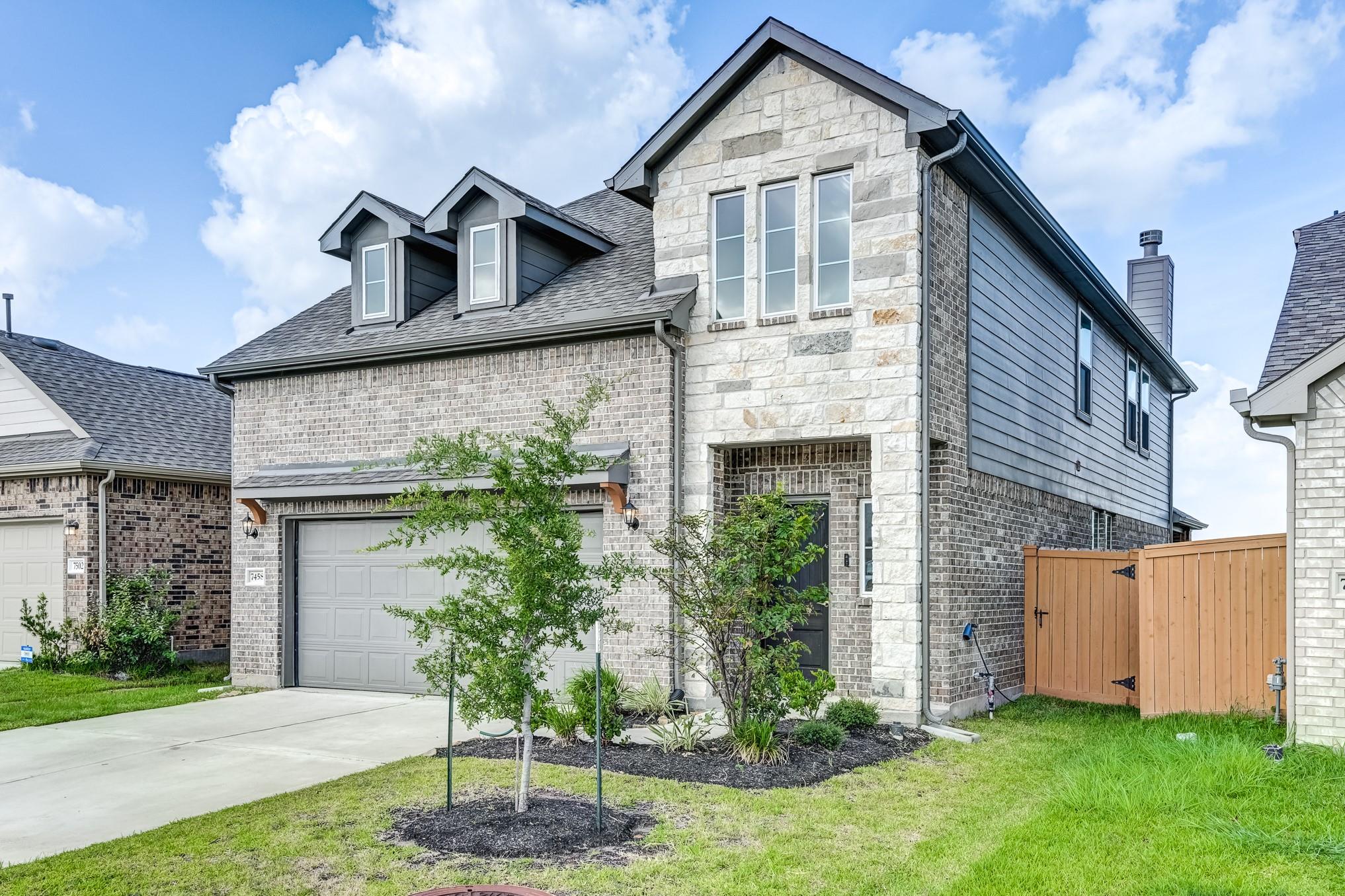 7458 Sunlit Harbor Drive
