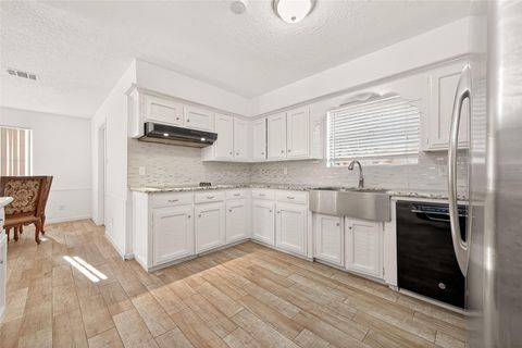 Tiny photo for 3815 Fernglade Drive, Houston, TX 77068 (MLS # 89456622)