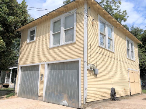 Photo of 714 N 1st Street, Baytown, TX 77520 (MLS # 60124040)