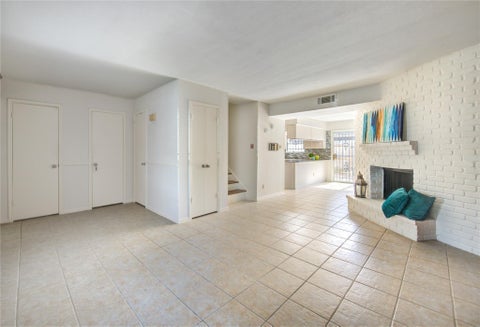 Photo of 14633 Perthshire Road, Houston, TX 77079 (MLS # 70900783)